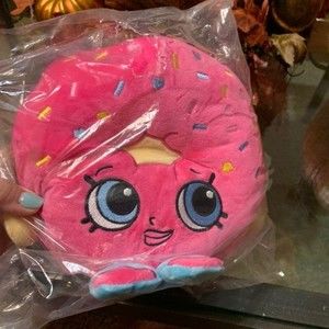 SHOPKINS | D'lish Donut Plush Piggy Bank